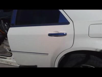 Used Rear Left Door Assembly Rear Side fits: 2006 Chrysler 300 green tint Rear L Foto 1 de 4