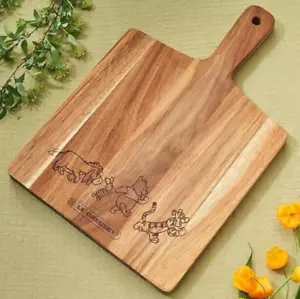 Le Creuset Disney Winnie the Pooh Acacia Wood Tray Cutting Board Placemat Trivet - Picture 1 of 6