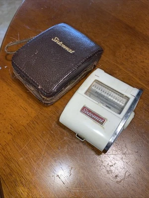 ✅ LUZ GOSSEN SIXTOMAT, MEDIDOR DE EXPOSICIÓN CON ESTUCHE *FUNCIONA” Por propietario Foto 1 de 4