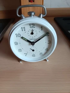 Alter Wecker - Bild 1 von 1