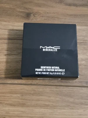 MAC Mineralize Skinfinish Natural Powder LIGHT PLUS 0.35 oz Full Size NIB  - Image 1 of 4