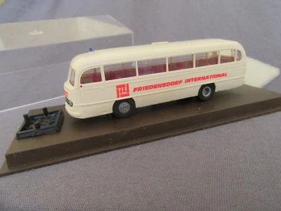 835G Brekina Autobus Mercedes 0 321 Friedensdorf Internazionale Ho 1:87 - Immagine 1 di 4