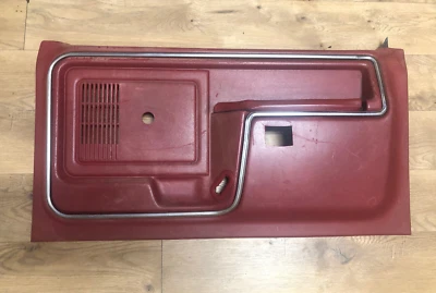 Ford Serie F, Bronco: 1980, 1981 - 1986, rojo oscuro, panel de puerta delantera derecha Foto 1 de 4