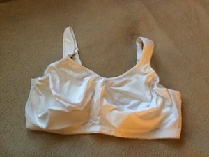 GLAMORISE  44F  Seamless Magic Lift  White Soft Cup Bra Style 1070 Nwot - Picture 1 of 6