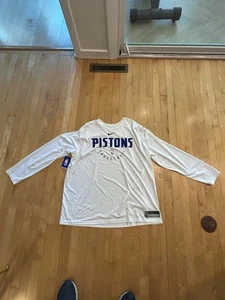Nike NBA Dri-Fit weiß LS Poly T-Shirt Detroit Pistons BB Herren Gr. 3XL groß - neu mit Etikett - Bild 1 von 13