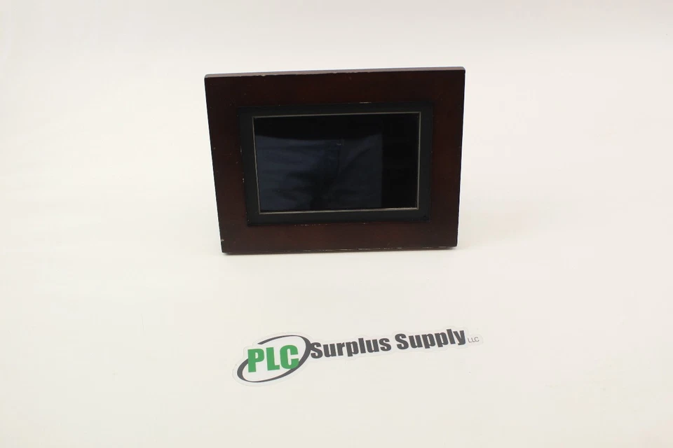 Brookstone  FSM08ESB 8" Photo Share Frame  - Image 1 of 4