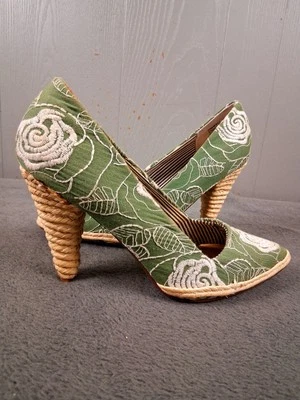 Naughty Monkey Garden Rose High Heels 9 Green Fabric Rope Details Embroidery - Image 1 of 4