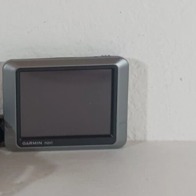 Garmin Nuvi 200 Nüvi 200 GPS Touchscreen Navigation UNIT ONLY - Image 1 of 4