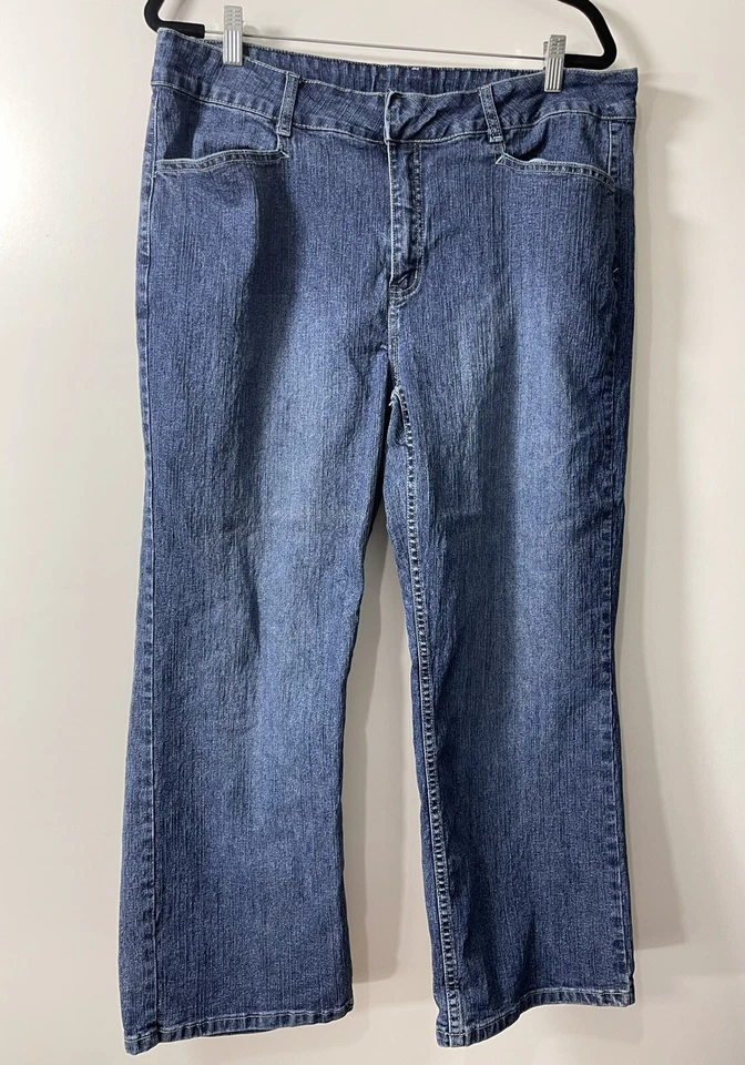 Jeans jeans feminino 24/7 tamanho 18WP azul pequeno bootcut frente plana - Imagem 1 de 4