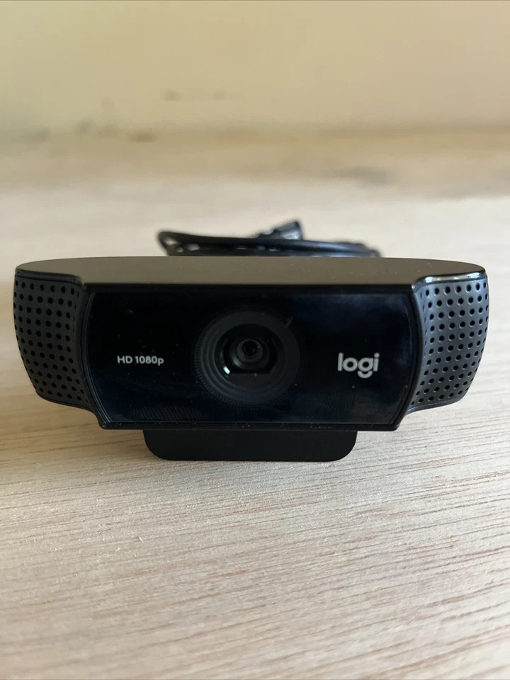 Logitech C922 Pro Stream 1080p HD Webcamera - Black - Image 1 of 1