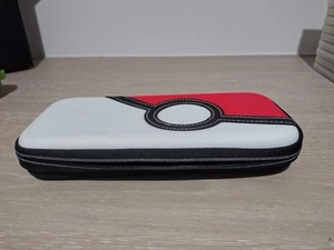 Genuine Pokemon Nintendo Switch Hard Carry Case - Pokeball Edition - Picture 1 of 3