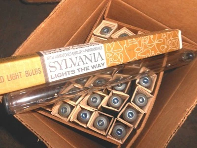 11.5" L40/CL 40W L40 CLEAR LUMILINE Light Bulb Lamp Vintage NEW SYLVANIA 19590 - Image 1 of 4