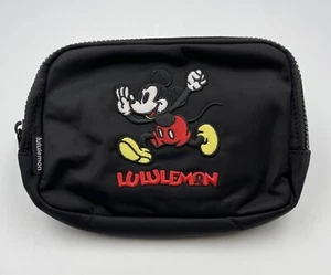Disney X Lululemon Mickey in Motion Everywhere Belt Bag New - Picture 1 of 12