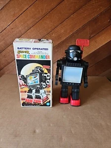 Vintage Super Space Commander: 11,5" Roboter batteriebetrieben Hong Kong NK G5 - Bild 1 von 15