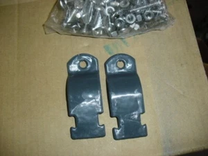 Lot of 10 RobRoy 1-1/4 " PVC Coated Pipe Strap  PBC105-1-1/4 - Picture 1 of 4