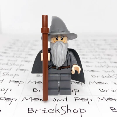 LEGO Señor de los Anillos Gandalf el Gris con Bastón y Capa de Dimensions Pack Foto 1 de 4