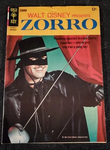 Vintage ZORRO Walt Disney's: 1960 Gold Key Comic Book #4/ Guy Williams Cover - Picture 1 of 2
