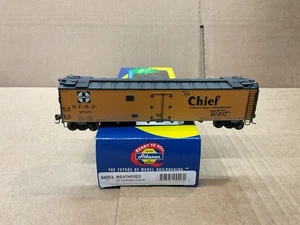 ATHEARN HO SCALE BOX CAR WAGON 50’ ICE REEFER CAR SANTE FE THE CHIEF WEATHERED ! - Bild 1 von 8
