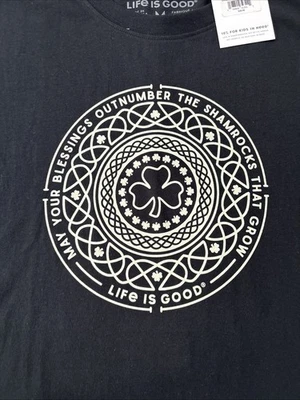 Camiseta Life is Good May Your Blessings Outnumber Tréboles Negra Para Hombre Mediana Foto 1 de 4