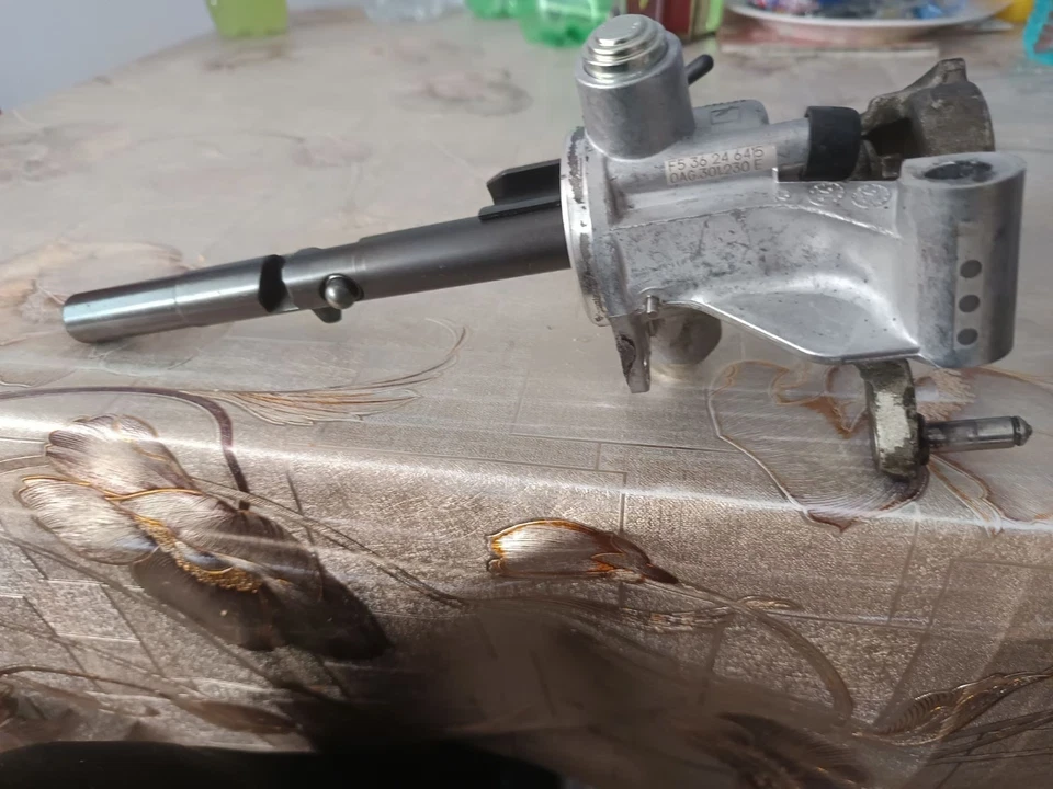 Brand New OEM Gear Selector 0AG301230E – VW Golf Plus 1.2 TSI 6-Speed 2010-2011 - Image 1 of 2