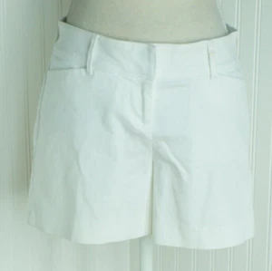 The Limited Women's Size 4 White Dress Shorts Bermudas Chinos 32" Waist - Picture 1 of 4
