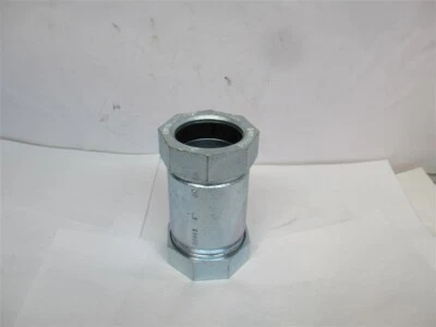 Dresser 0065-0035-003 , ST65 , 2" Long Compression Coupling Fitting - Image 1 of 4