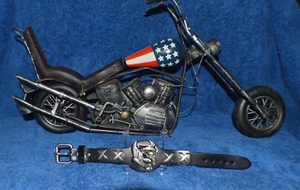 Bracciali biker pelle live to ride fibbia avvolgente regolabile punk rock hiphop - Foto 1 di 10