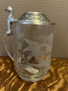 Vidrio Grabado Cerveza Stein Flying Ducks Mallard Tapa Peltre Hecho en Alemania - Imagen 1 de 7