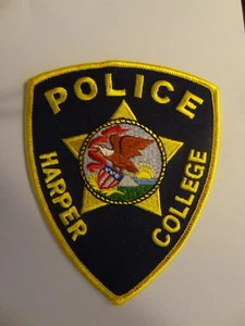HARPER  COLLEGE Illinois   Police Patch - Picture 1 of 4