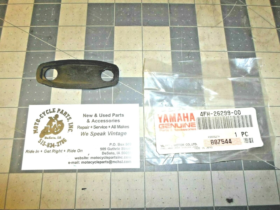 YAMAHA FZR1000 4FM-26299 MIRROR FITTING PLATE NOS 1 QTY OEM FREE SHIPPING - Image 1 of 1