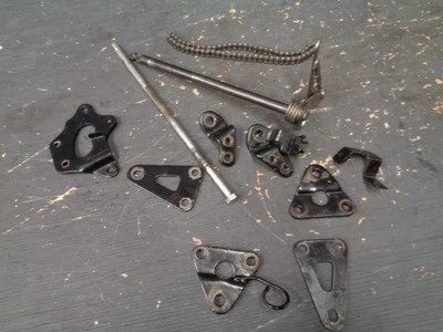 1981 Kawasaki LTD 440 Engine & Bracket Lot    727   - Image 1 of 4