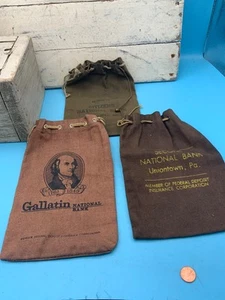 De colección. Bolsas de depósito bancarias de tela MD & PA-Segundo, bancos nacionales ciudadanos y Gallatin - Imagen 1 de 7