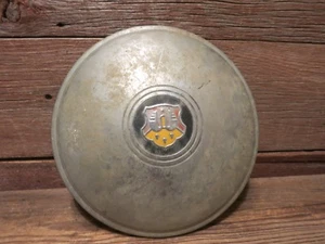 Vintage Car truck Hubcap Hub Cap Chevy, Ford, Pontiac, Plymouth! - Picture 1 of 4