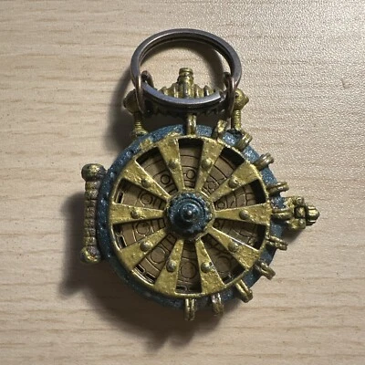 Alchemy Gothic of England - Medallón con bisagras Steampunk de rueda de turbina - Súper raro Foto 1 de 4