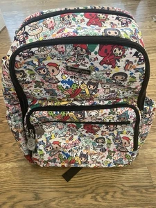Mochila y cambiador Jujube x Tokidoki Toki Collection Zealous base blanca - Imagen 1 de 7