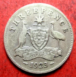 1923 AUSTRALIAN THREEPENCE COIN - 0.925 SILVER - # 128/9/25 - Picture 1 of 3