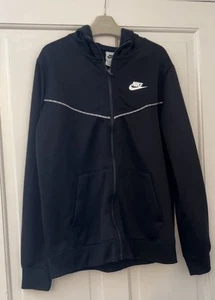 Boys Nike Youth Tracksuit Jacket XL AGE 13-15 Black - Picture 1 of 3