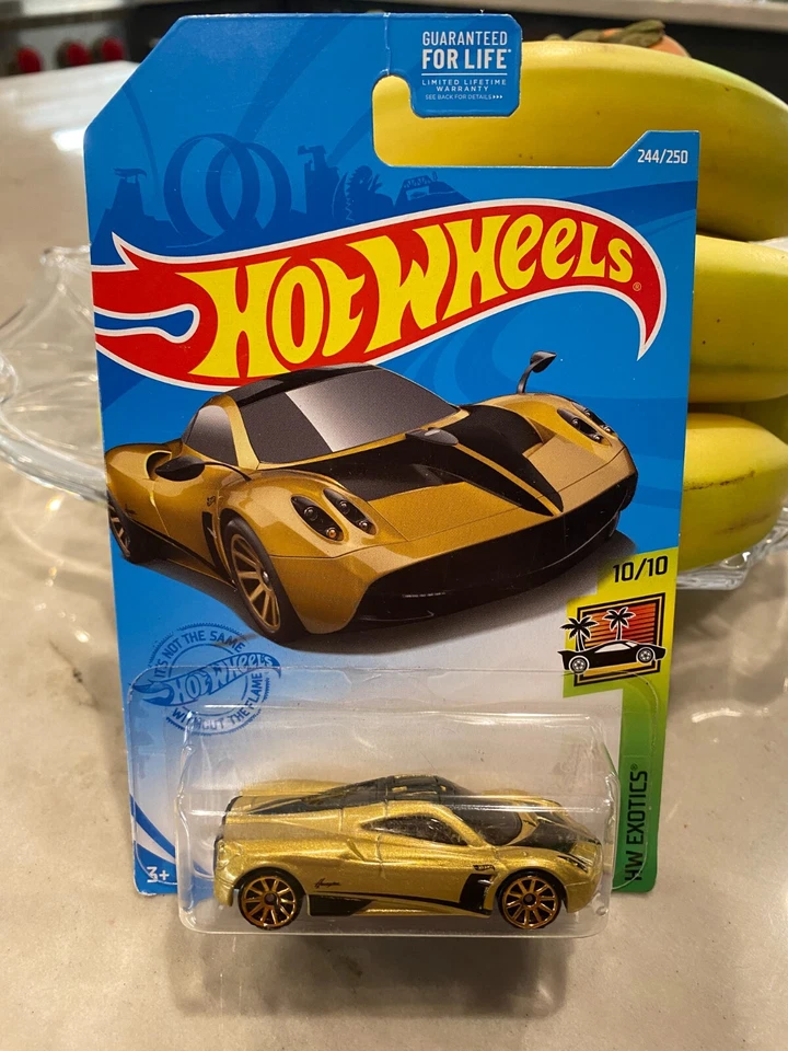 2021 Hot Wheels #244 Hw Exotics 10/10 Pagani Huayra Oro W/ 10 Ruedas de Radios - Imagen 1 de 1