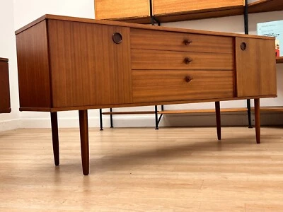 Muebles Credenza Mid Century de Avalon Foto 1 de 4