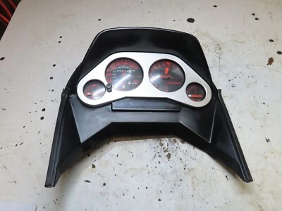 Medidores interceptores Honda VF750F 1984 (20.214 millas) Foto 1 de 4