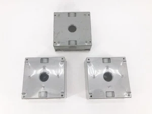 Lot of 3 New Red Dot 2IH3-2 Raintight Outlet Boxes 3-Hole 2-Gang 3/4" Hub LT14 - Picture 1 of 4