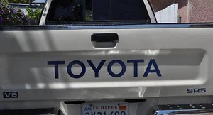 TOYOTA TAILGATE LOGO BLUE 89-95 WITH SR5 V6 DECALS - Picture 1 of 1