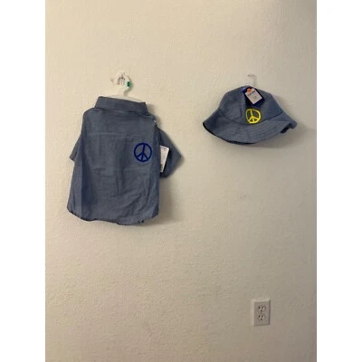 Top Paw peace sign shirt and hat dog size large - Image 1 of 4