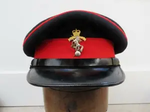 1950 / 60's British Military Army Officer's Peaked Cap / Hat, REME, Size 57cm - Picture 1 of 12