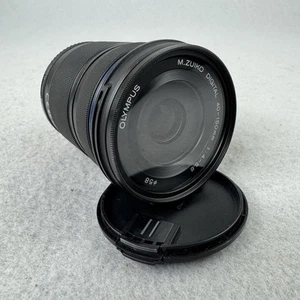 Olympus OM System M.Zuiko Digital ED Objektiv 40–150 mm f/4–5,6 R (schwarz) *gebraucht* - Bild 1 von 10