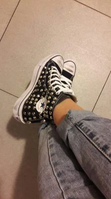 Converse Platform Hi Nere 2018 personalizzate con borchie argento Effetto sporco - Immagine 1 di 4