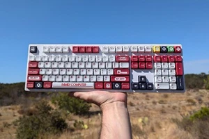 Full Size Silent Wireless Keyboard | Lubed Linear Switches | XDA Retro Gaming - Picture 1 of 24