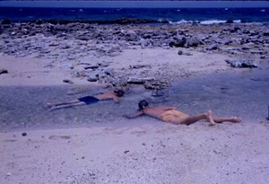 color slide Kodachrome beach-laying in the sand-Florida Sunshine -1962-# 2 - Picture 1 of 1