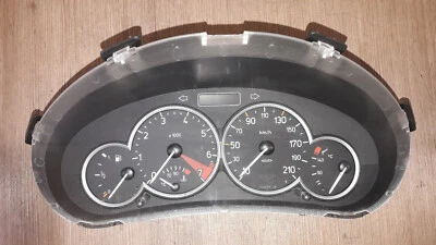 Tacho (185.729 km) 9651740780 Peugeot 206 1,6 Bj.03-04 - Bild 1 von 3