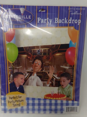 Telón de fondo de fiesta Hallmark Diseny/Pixar Ratatouille Remy/Alfredo Linguini-27" x 53" Foto 1 de 3